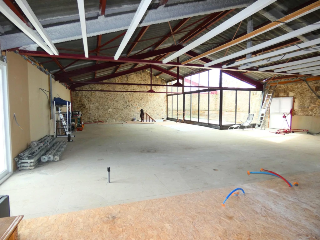 Photo 6