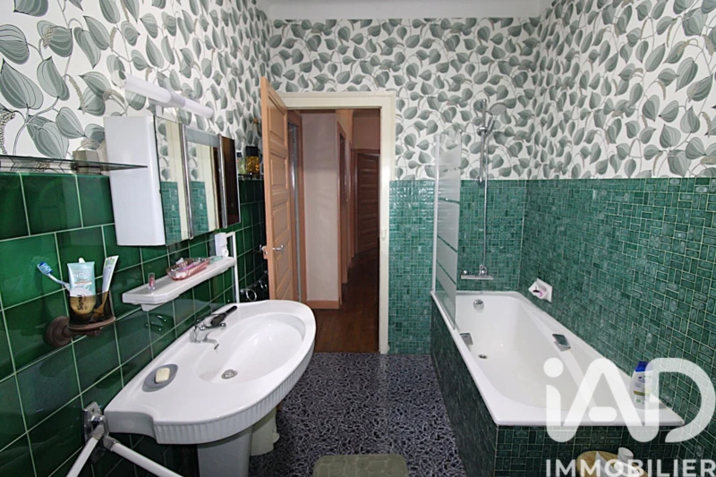 Photo 19