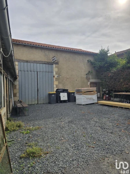 Photo 16
