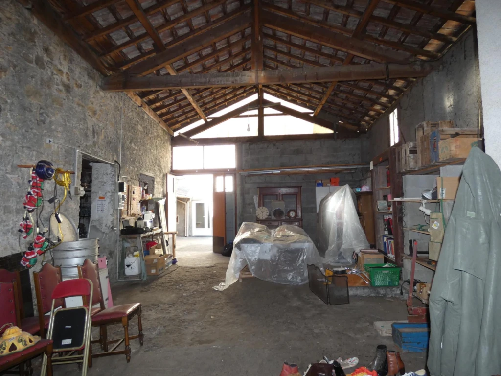 Photo 5