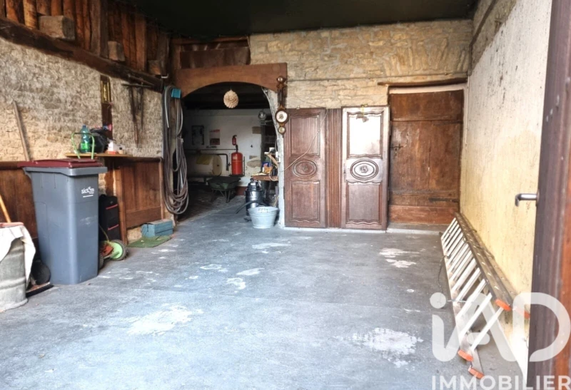 Photo 10