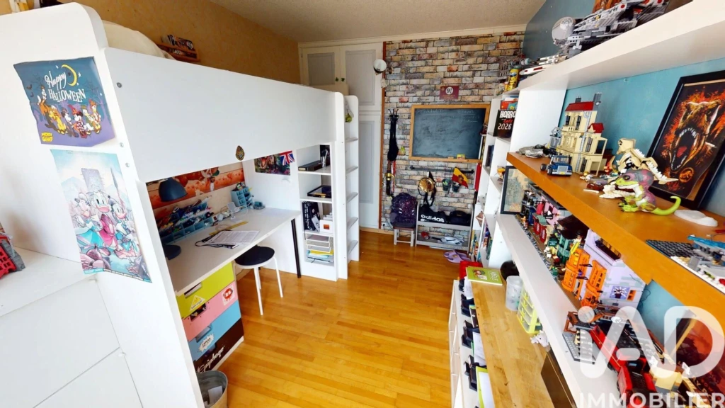 Photo 16