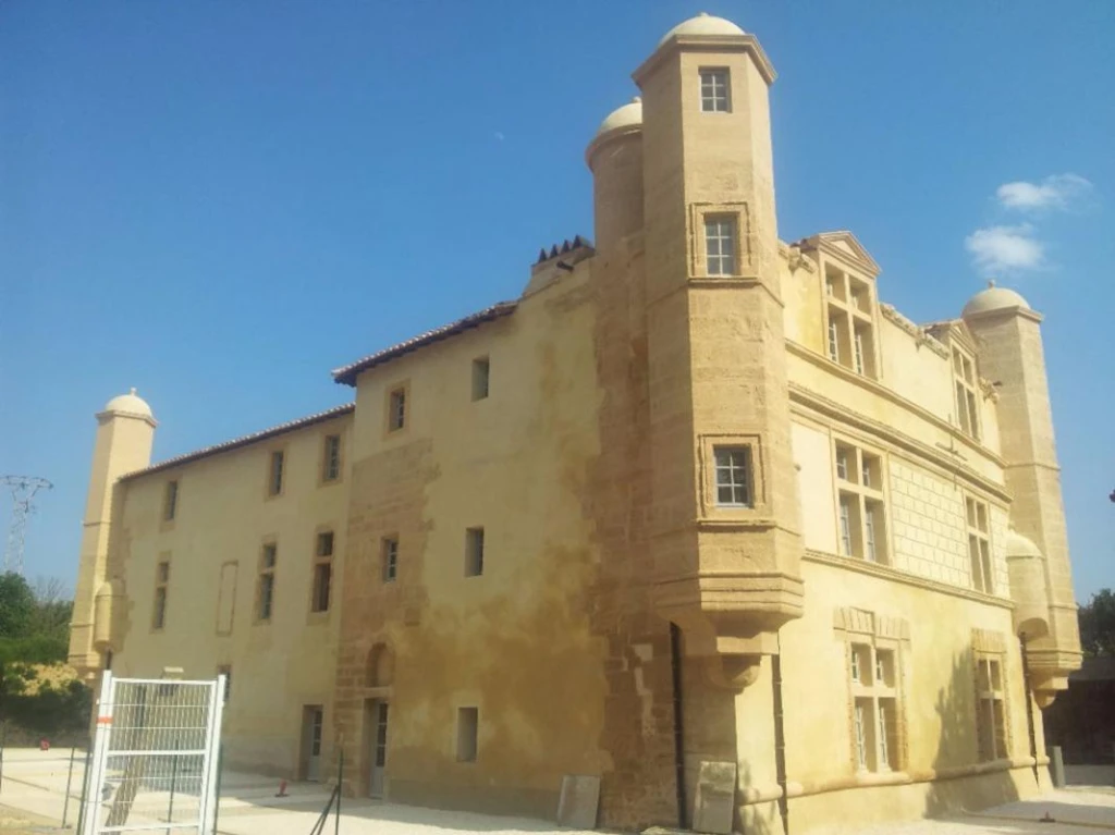 Photo 6