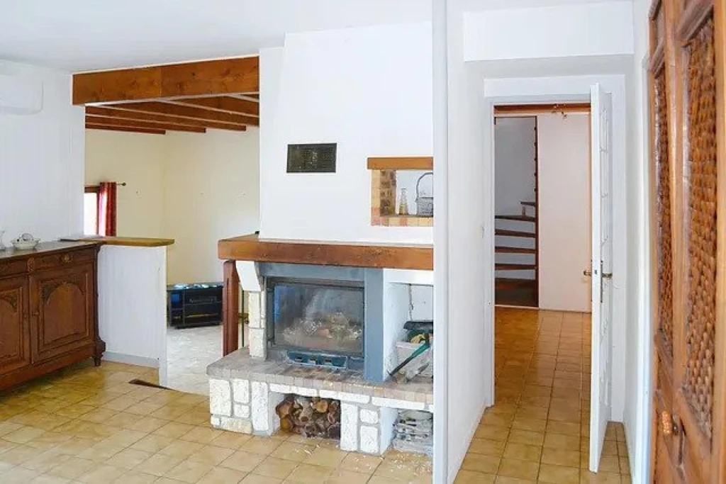 Photo 6