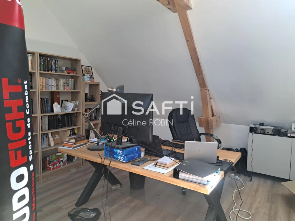 Photo 18