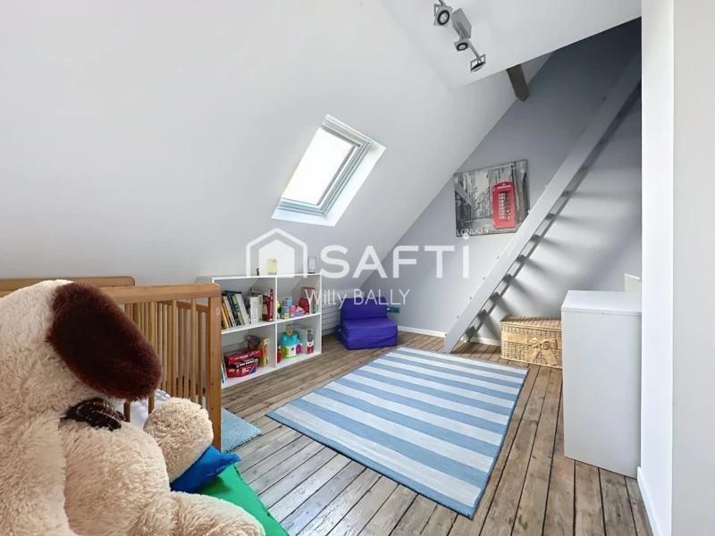 Photo 10