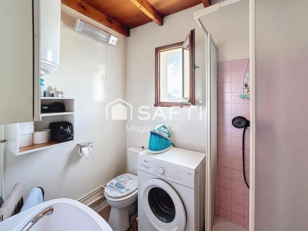 Photo 9