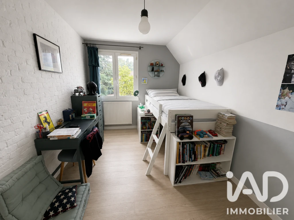 Photo 12