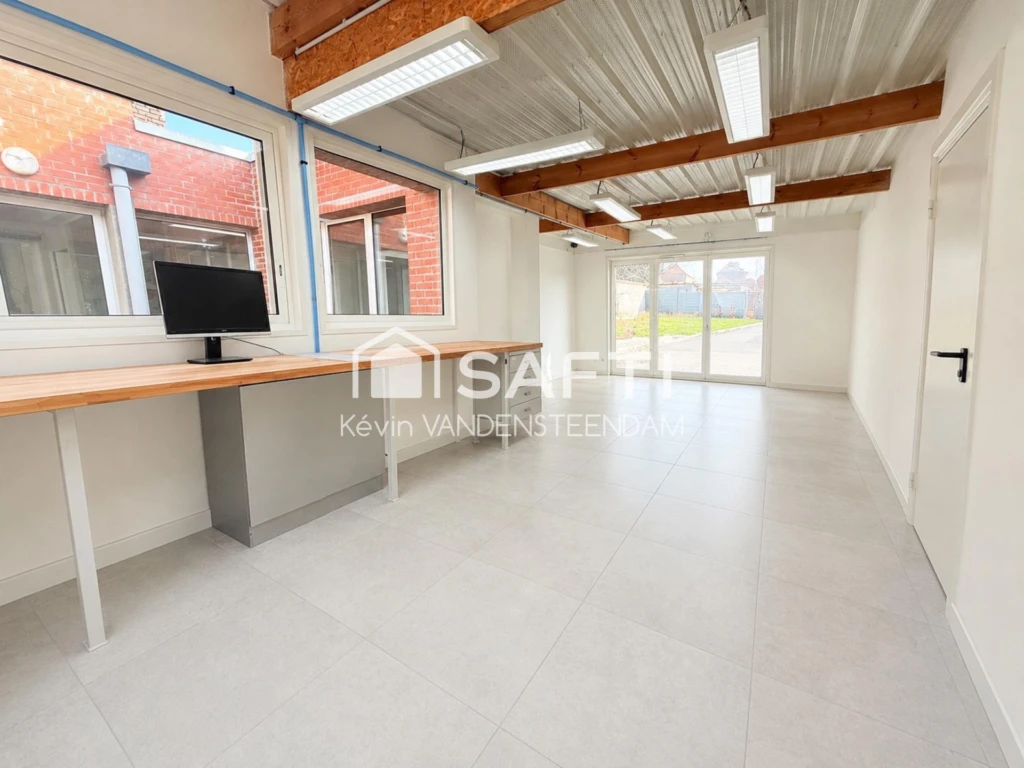 Photo 1