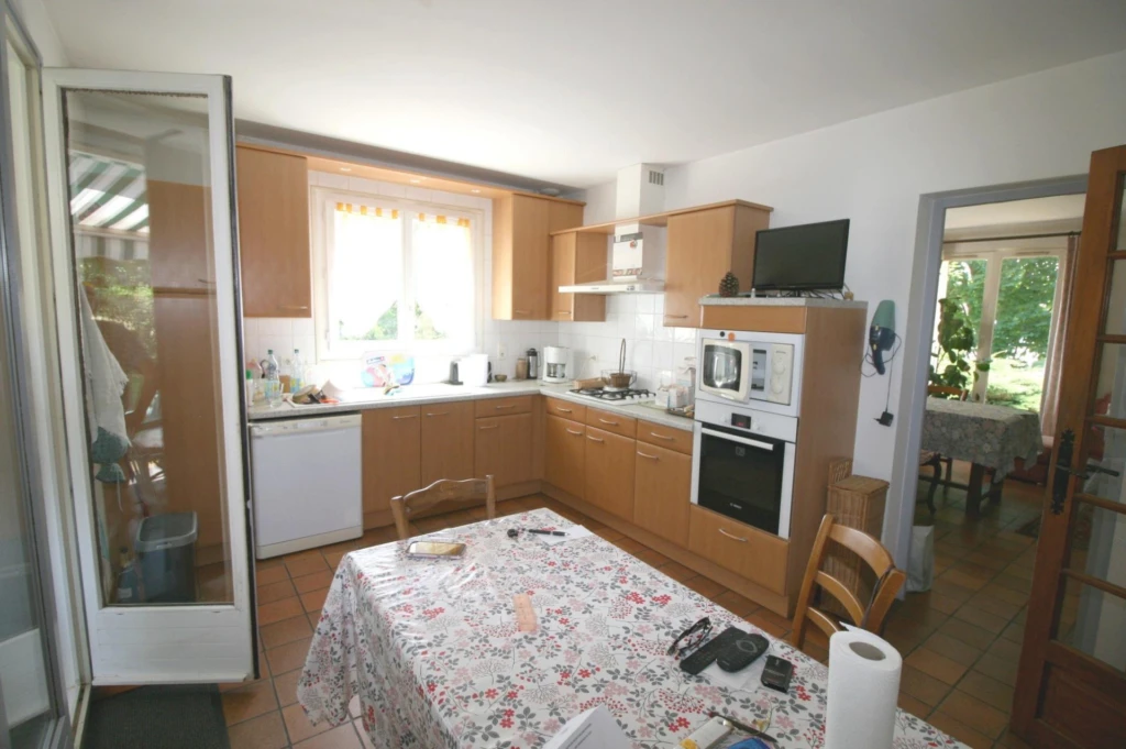 Photo 5