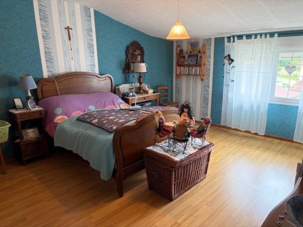 Photo 5