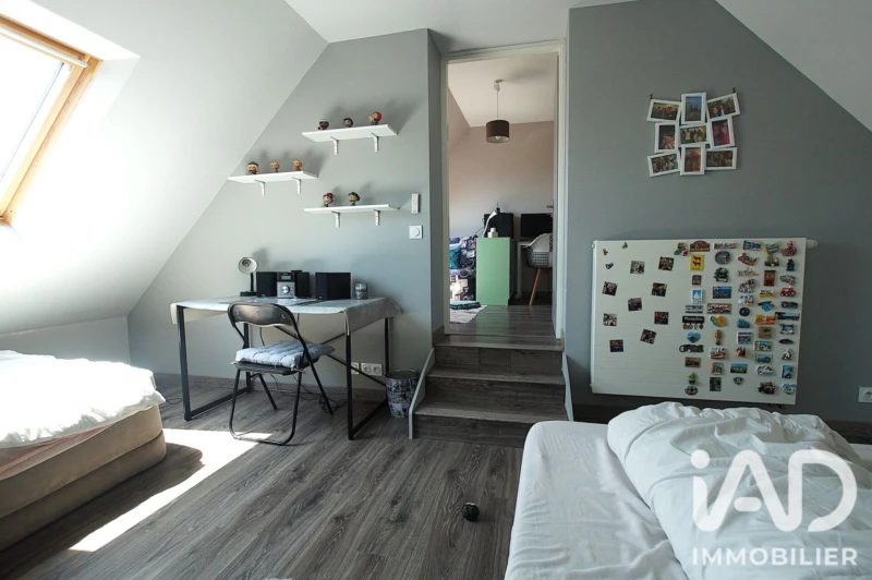Photo 9