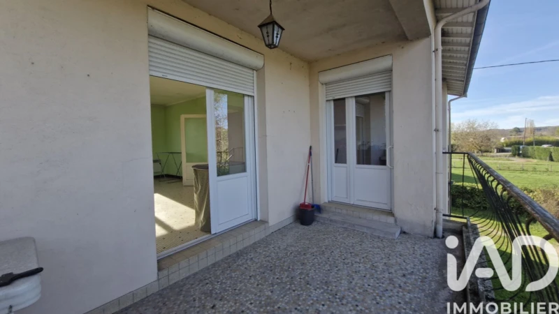 Photo 8