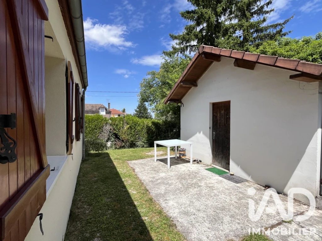 Photo 12