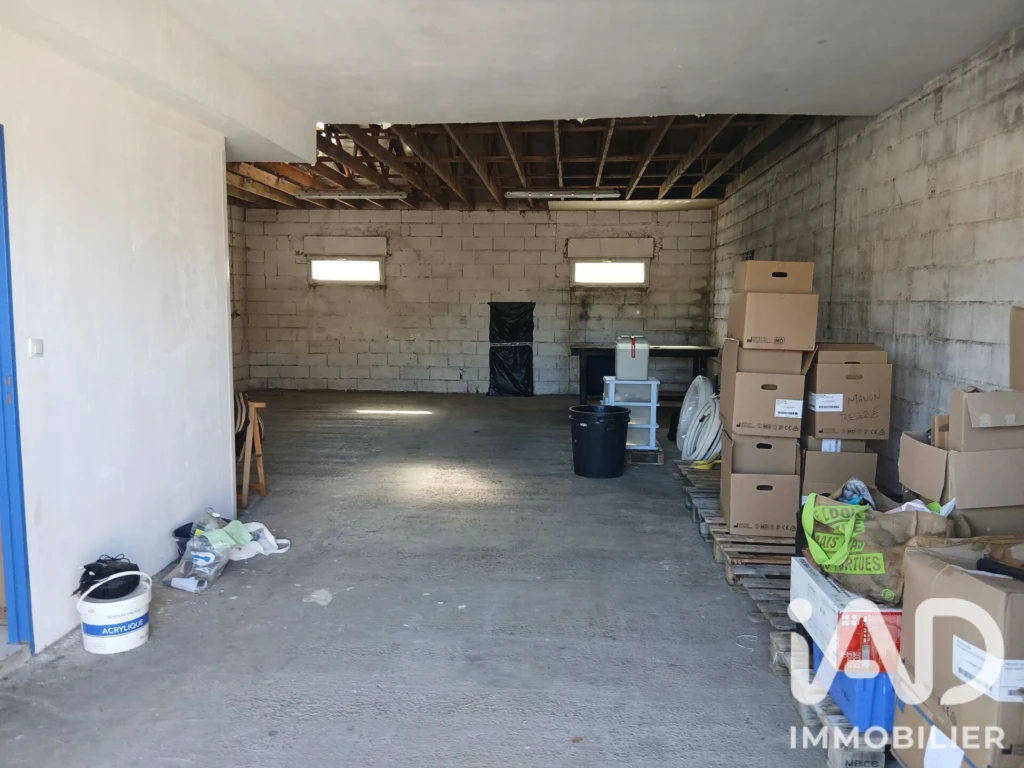 Photo 19