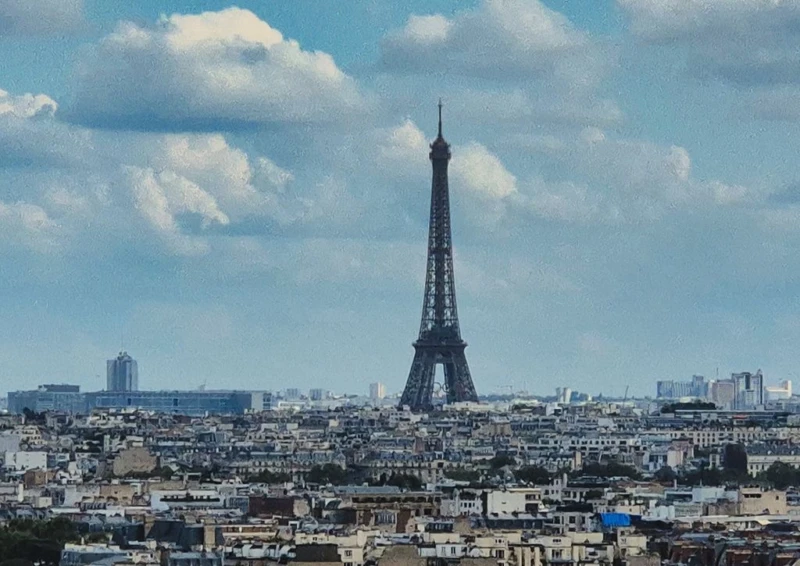 Photo 10