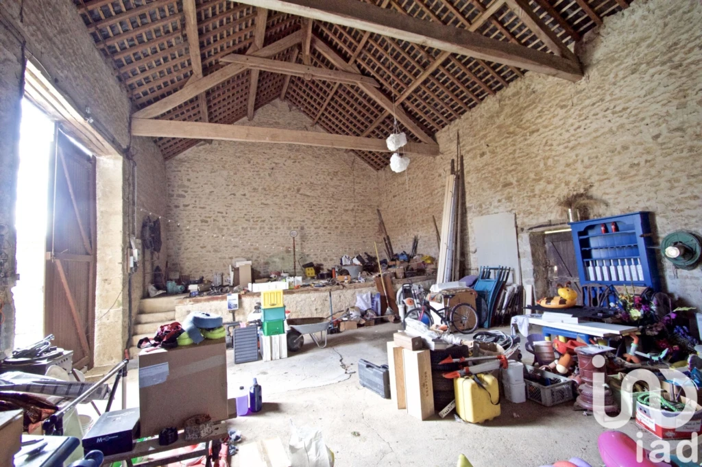Photo 20
