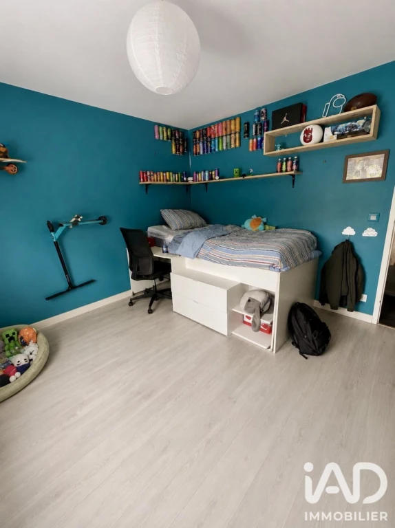 Photo 9