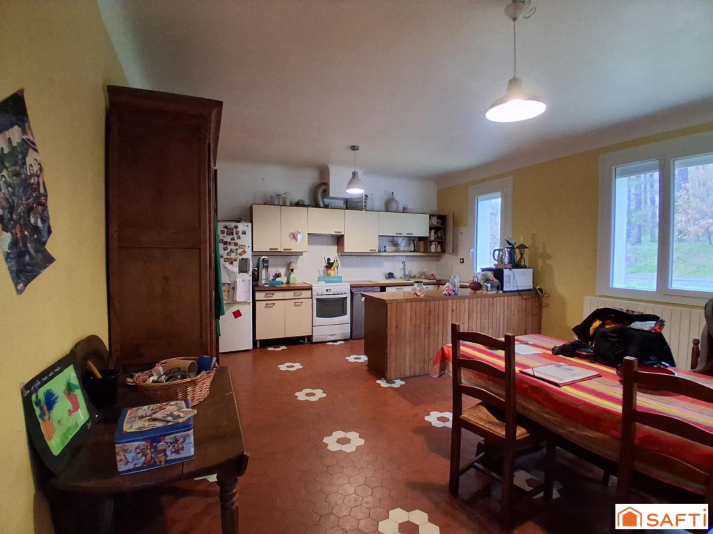 Photo 8