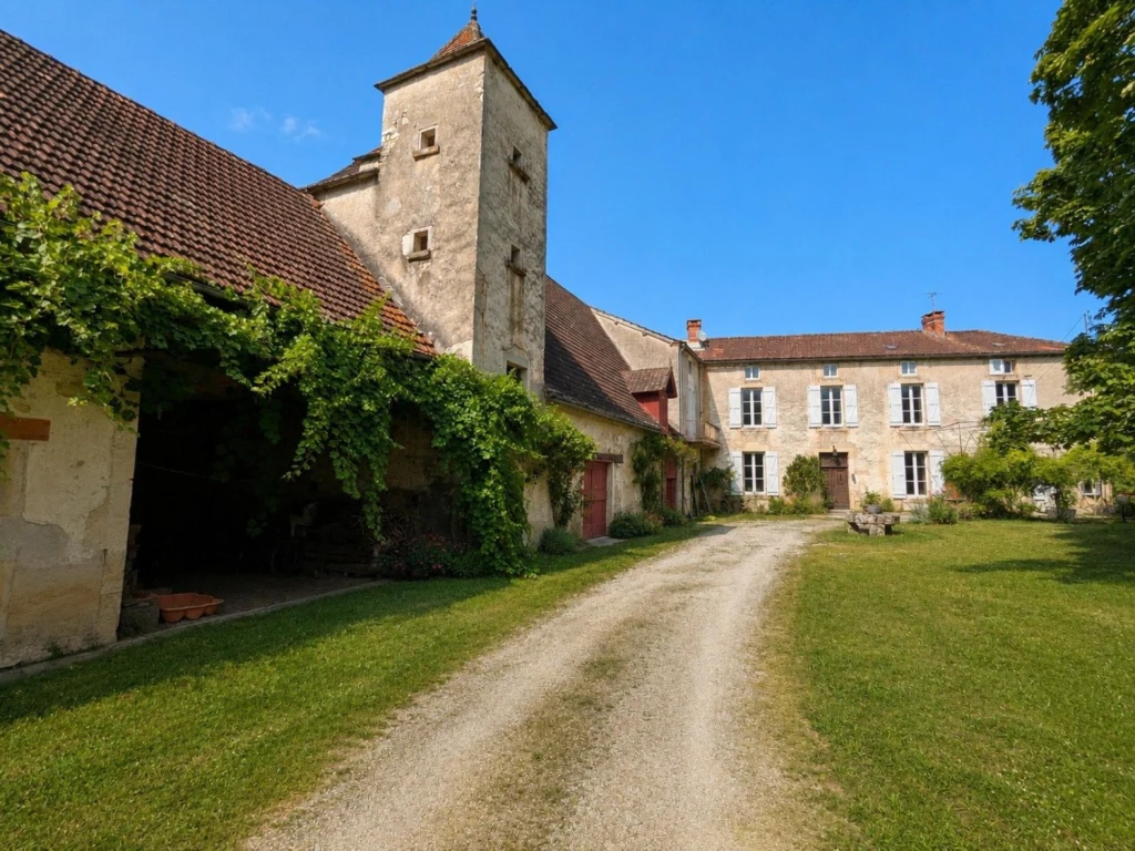 Photo 1