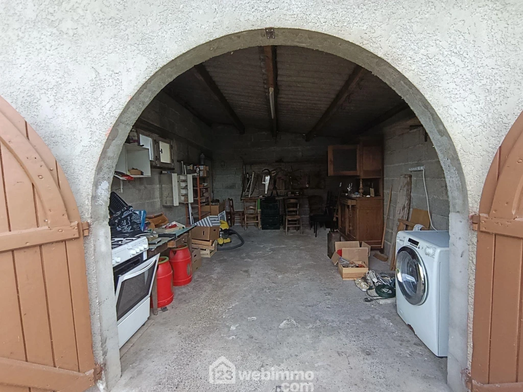 Photo 19