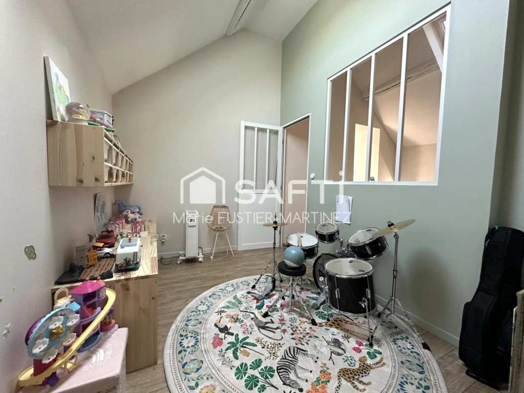 Photo 15