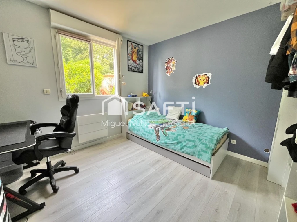 Photo 9
