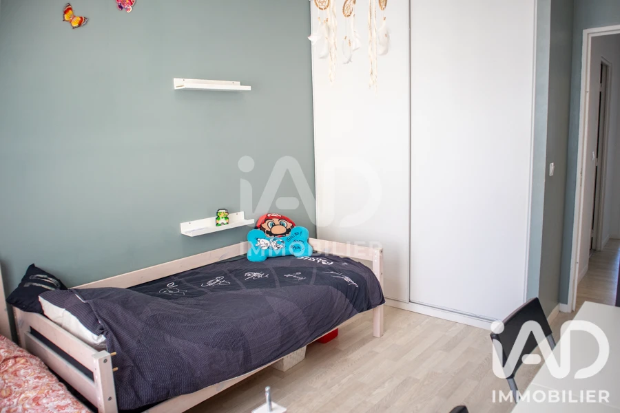 Photo 10