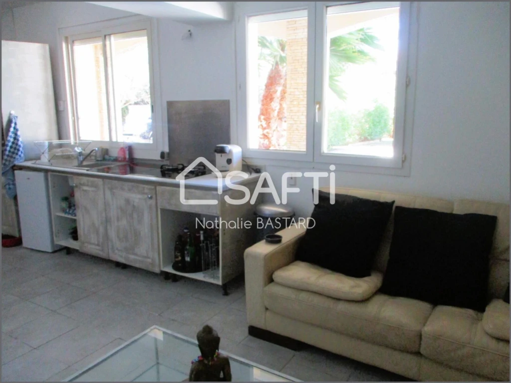 Photo 5
