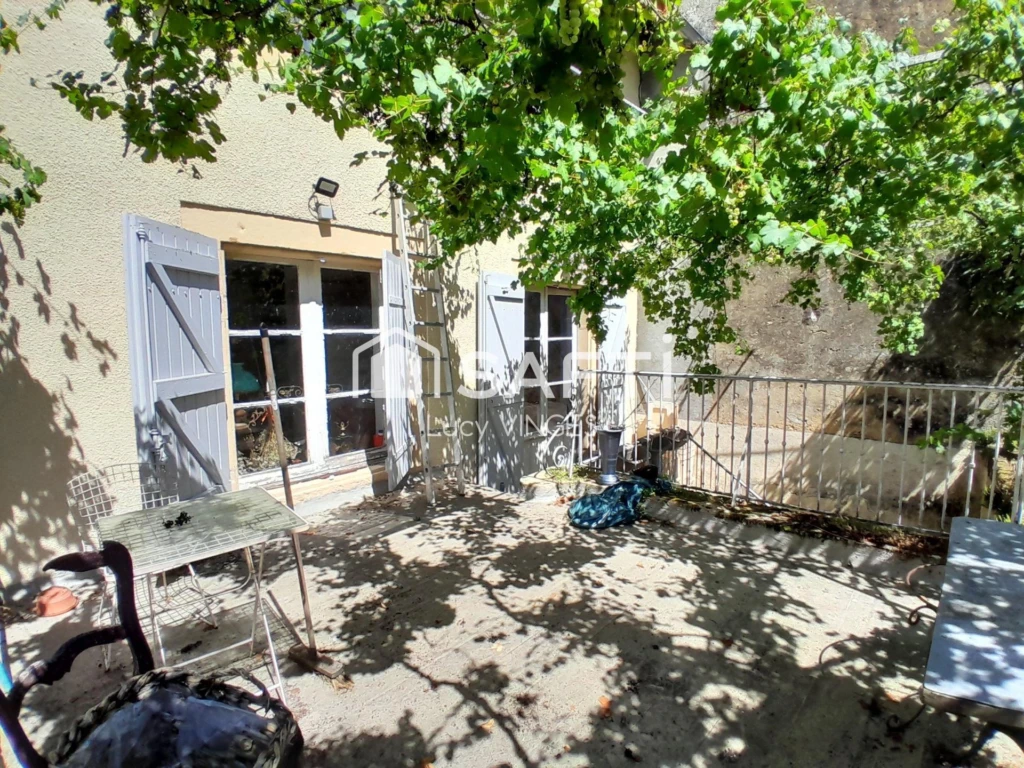 Photo 11