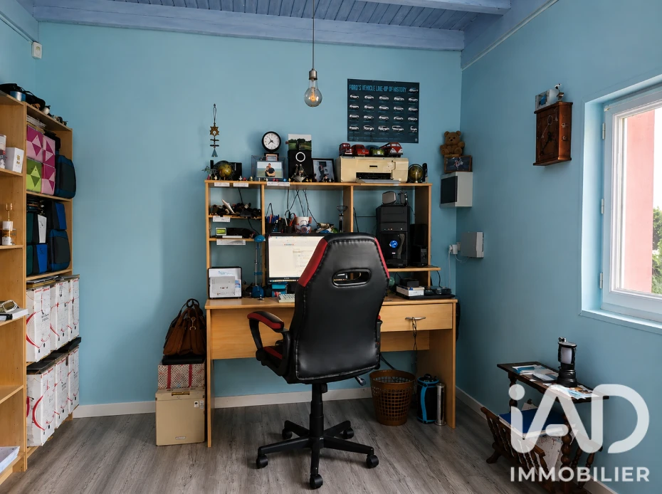 Photo 9