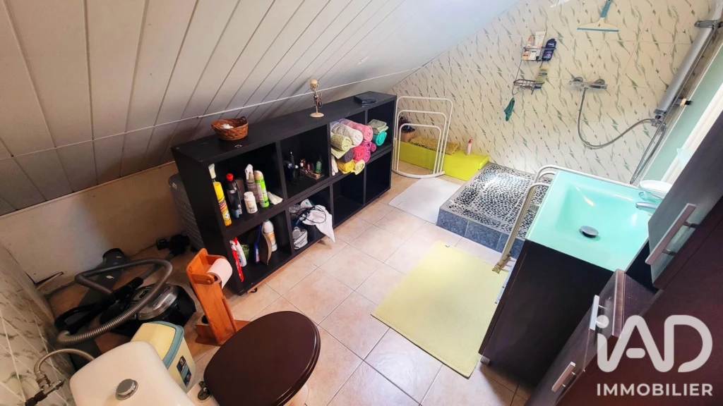 Photo 16