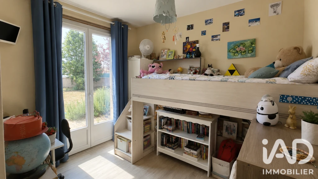Photo 10