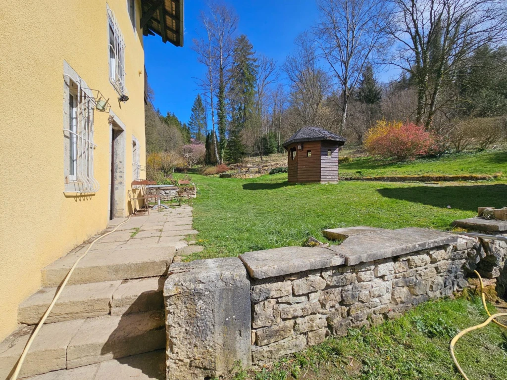 Photo 12