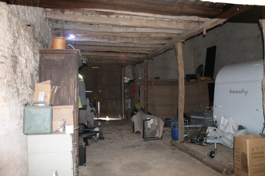 Photo 14