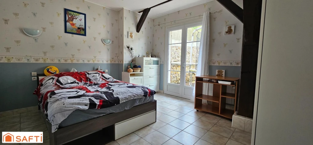 Photo 6