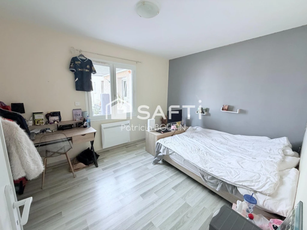 Photo 6