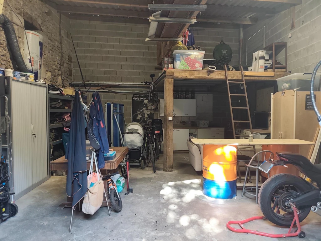 Photo 16