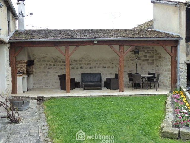 Photo 19