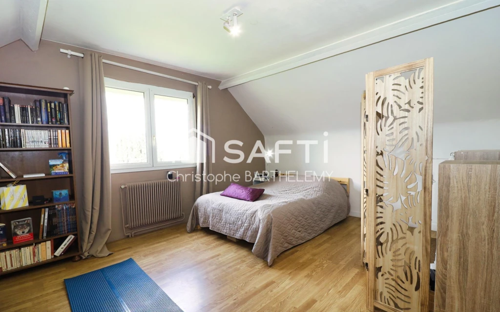 Photo 6