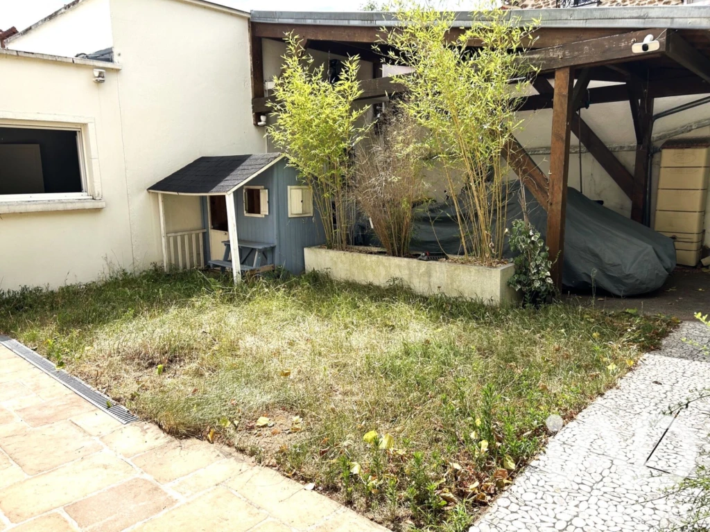 Photo 22