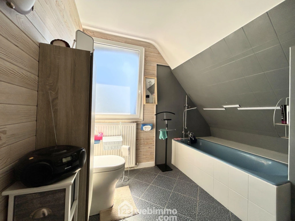 Photo 20