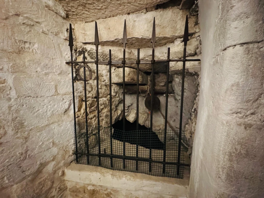 Photo 18
