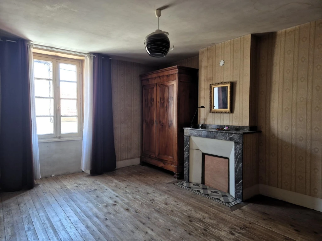 Photo 5