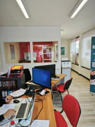 Photo 1