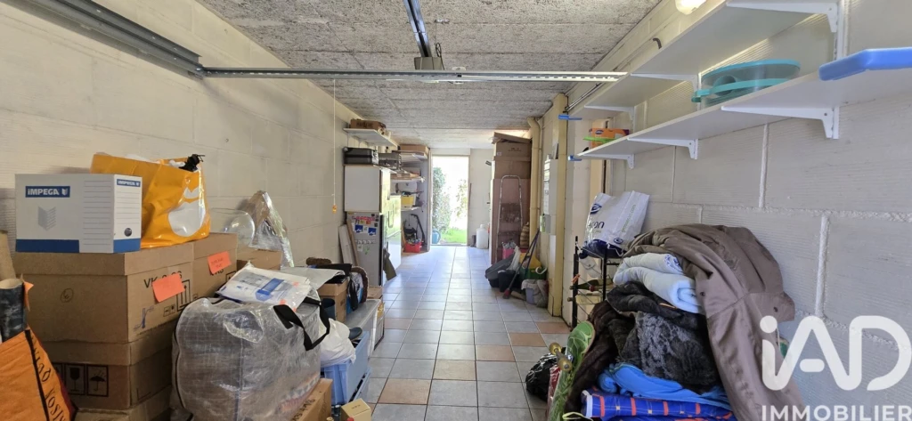 Photo 18