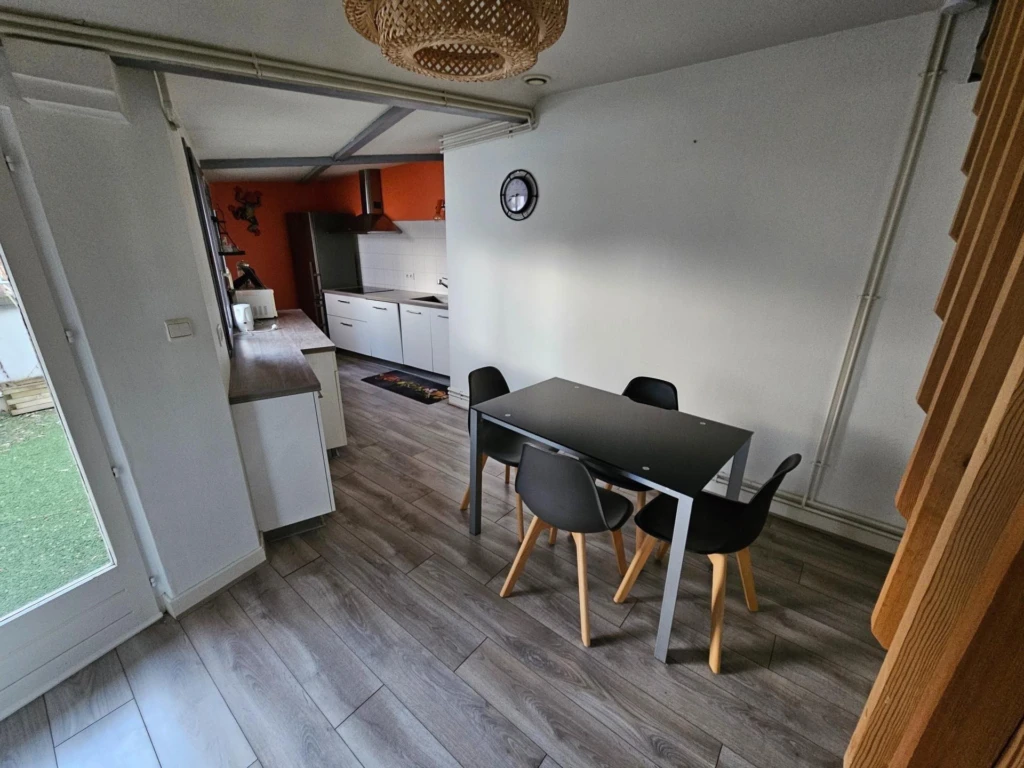 Photo 3