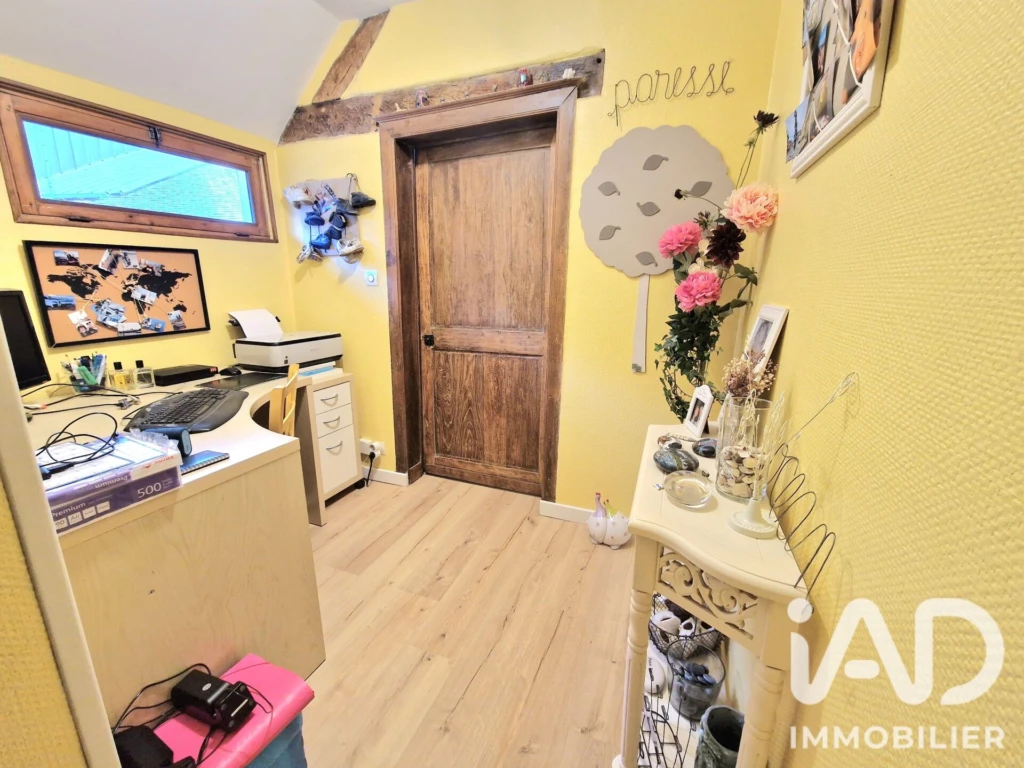 Photo 23