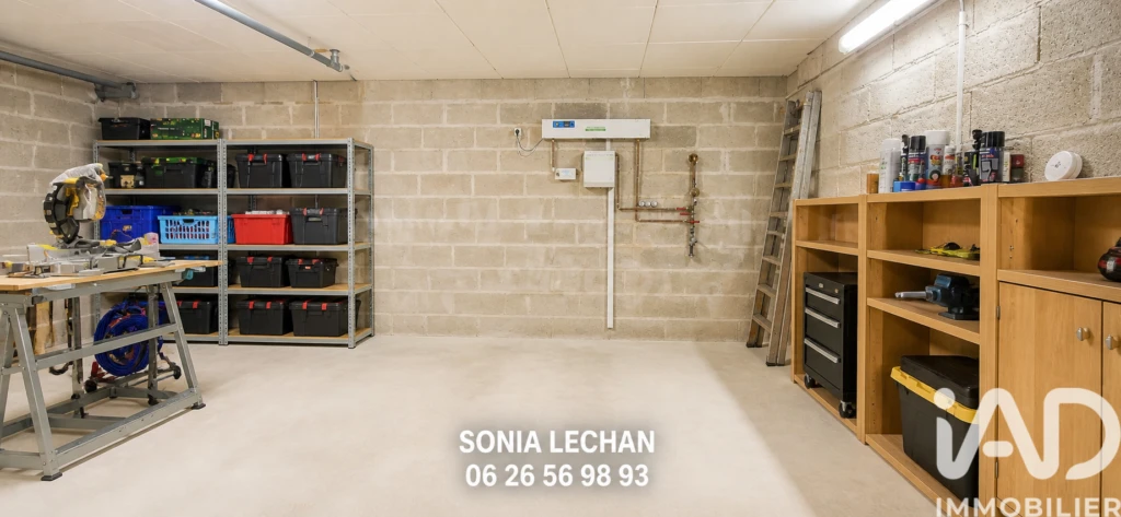 Photo 24