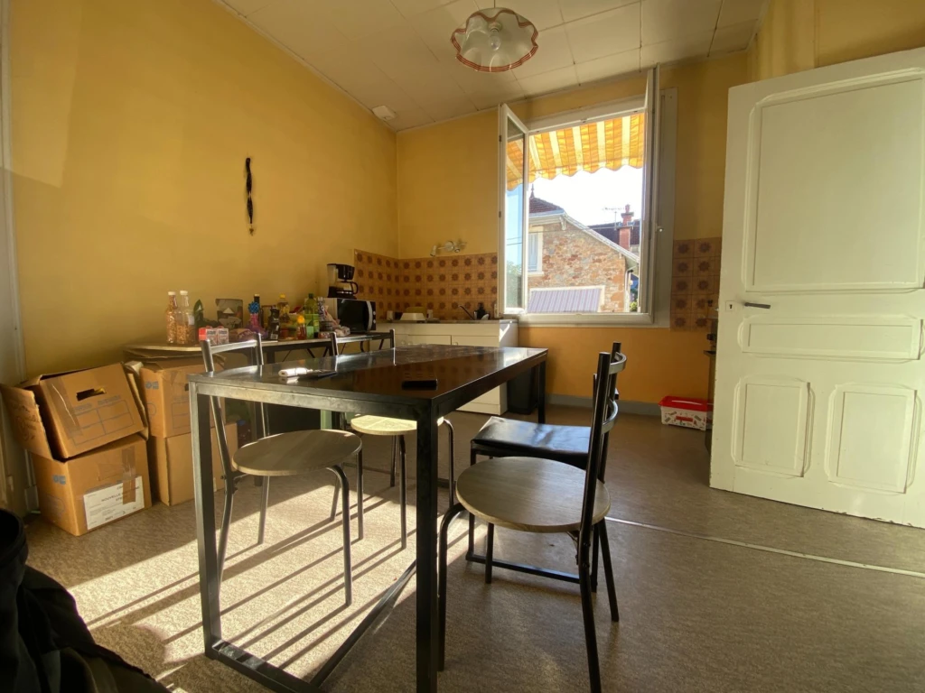 Photo 4